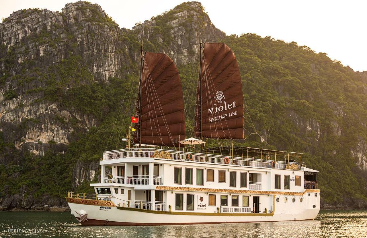 Heritage Line Violet Cruise - Halong Bay & Lan Ha Bay ハロン エクステリア 写真
