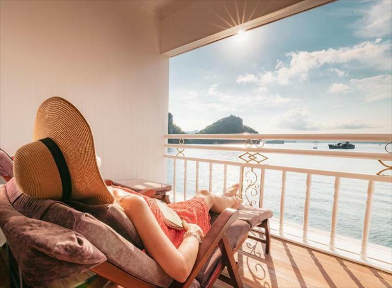 Heritage Line Violet Cruise - Halong Bay & Lan Ha Bay ハロン エクステリア 写真