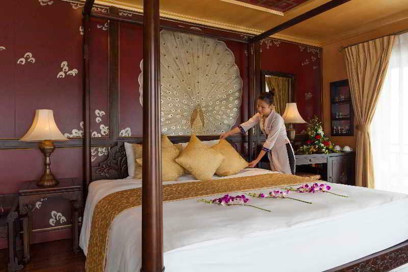 Heritage Line Violet Cruise - Halong Bay & Lan Ha Bay ハロン エクステリア 写真
